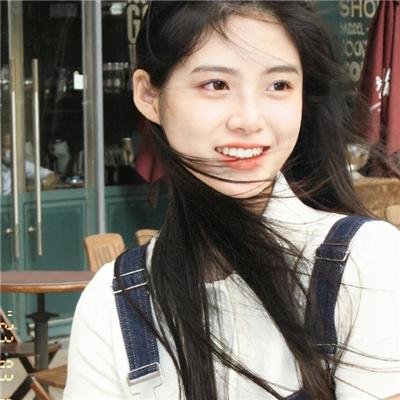 河畔旅馆
